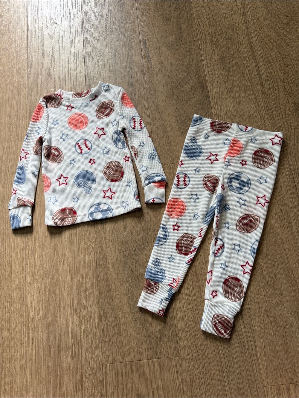 Saint Eve Kids Sports Print Thermal Pajama Set - White with Red & Blue Size 2T